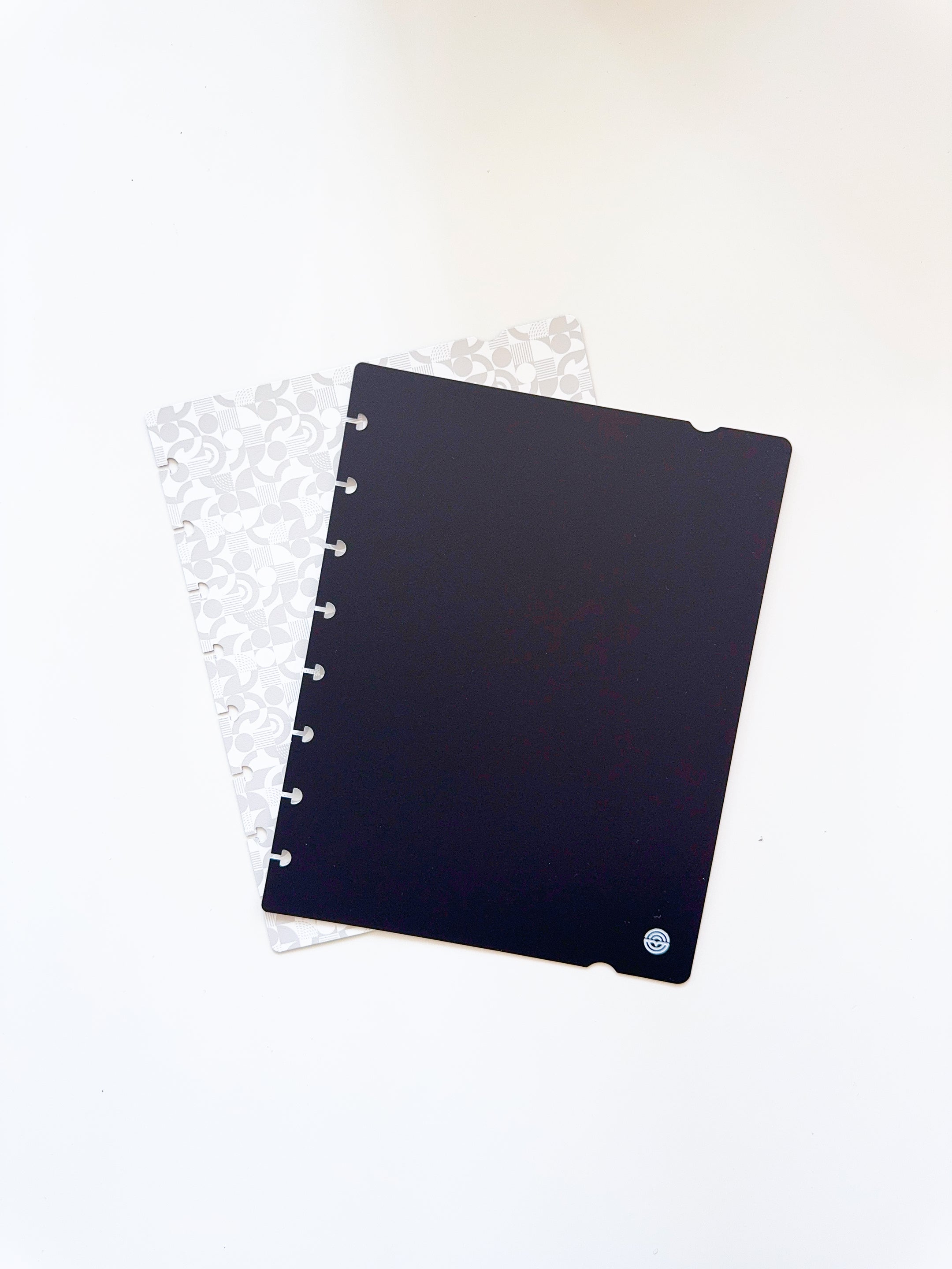 Couverture A5 noire